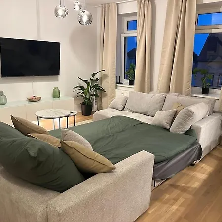 Luxus 2 Mit Stellplatz Und Balkon