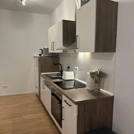 Luxus 2 Mit Stellplatz Und Balkon アパート